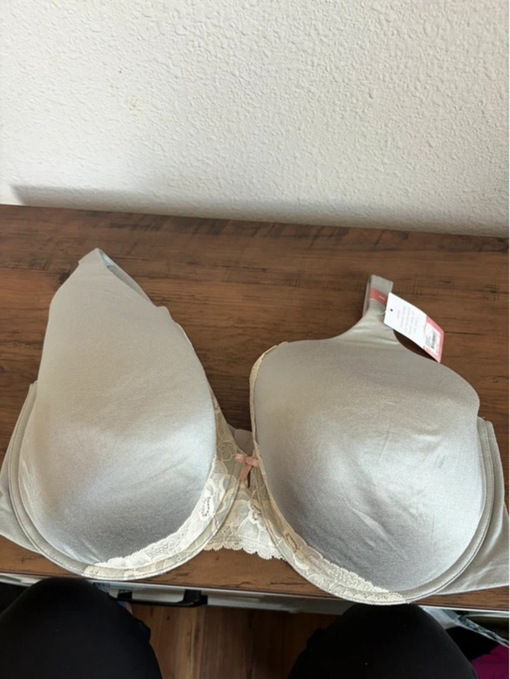 NWT Cacique lightly lined full coverage grey bra 44G. $62 retail. Some push up